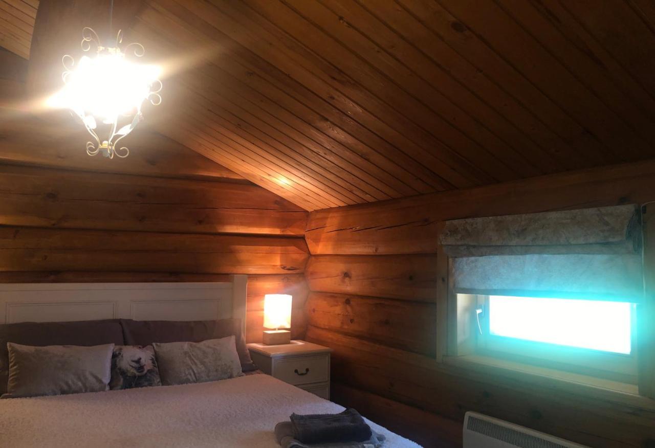 Log Home Village Ulverston Ngoại thất bức ảnh