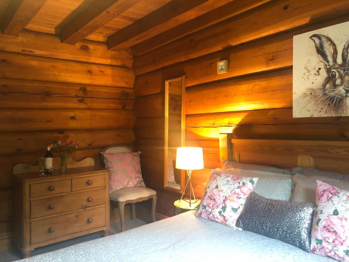 Log Home Village Ulverston Ngoại thất bức ảnh