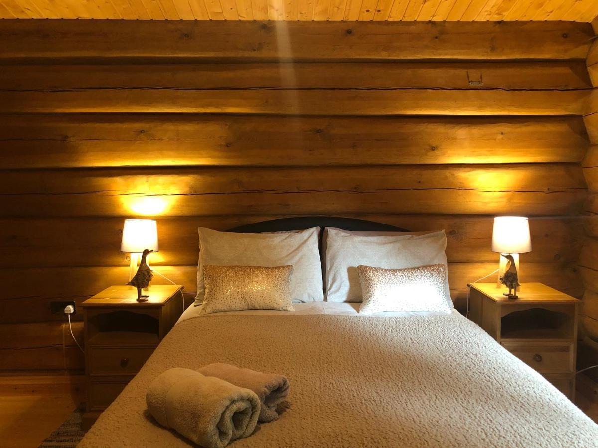 Log Home Village Ulverston Ngoại thất bức ảnh