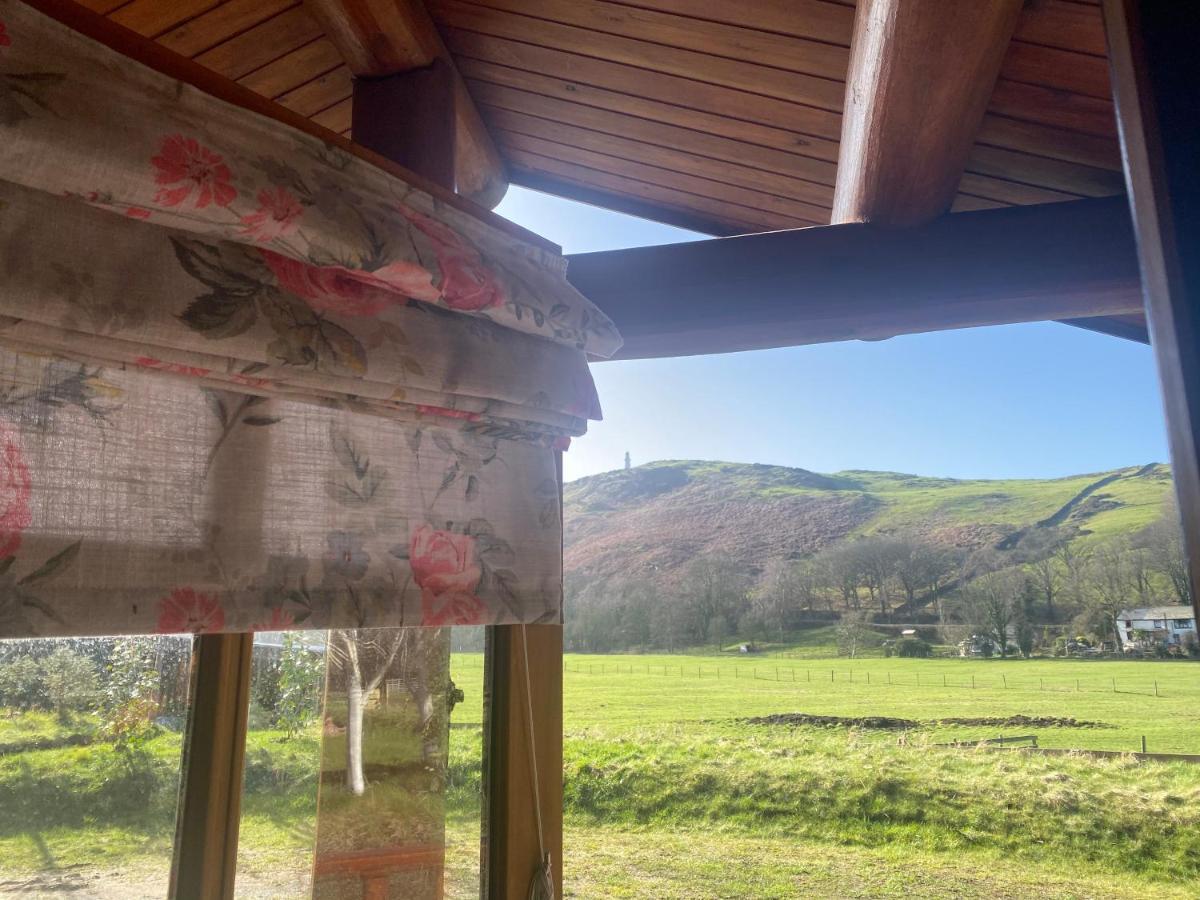 Log Home Village Ulverston Ngoại thất bức ảnh