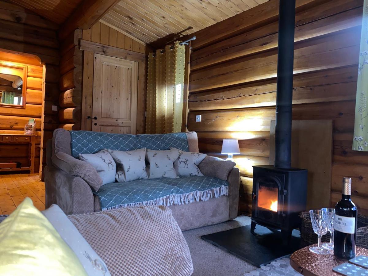 Log Home Village Ulverston Ngoại thất bức ảnh
